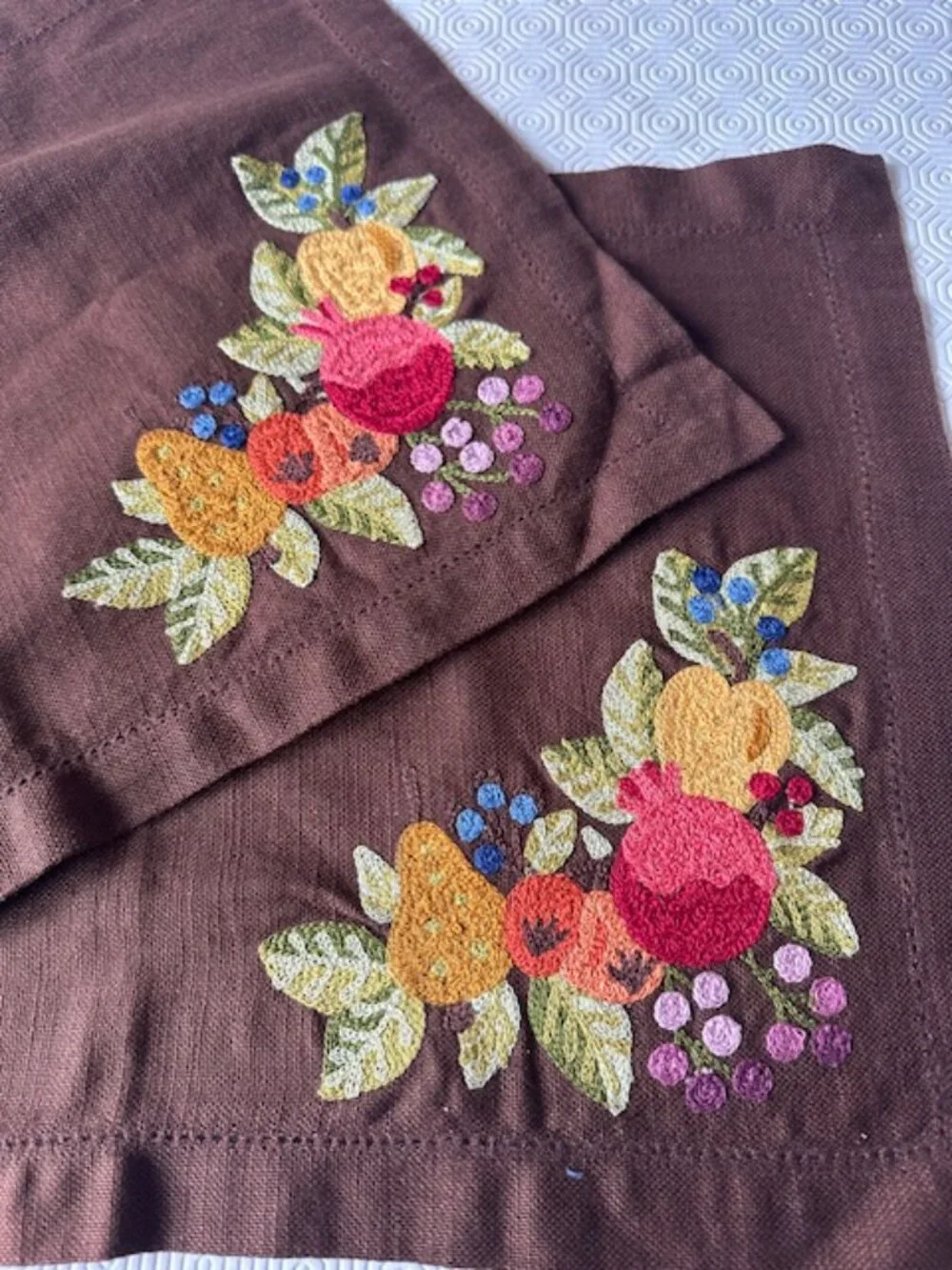 Williams Sonoma Cotton Placemats Embroidered Harvest Fruits Set Of 2